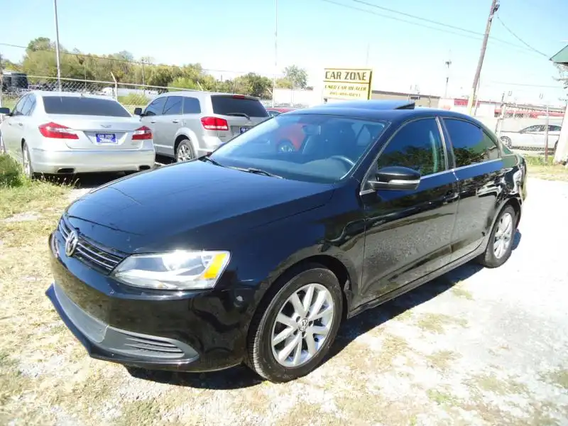 2014 Volkswagen Jetta 1.8T SE w/Conn. & Sunroof Auto's photo