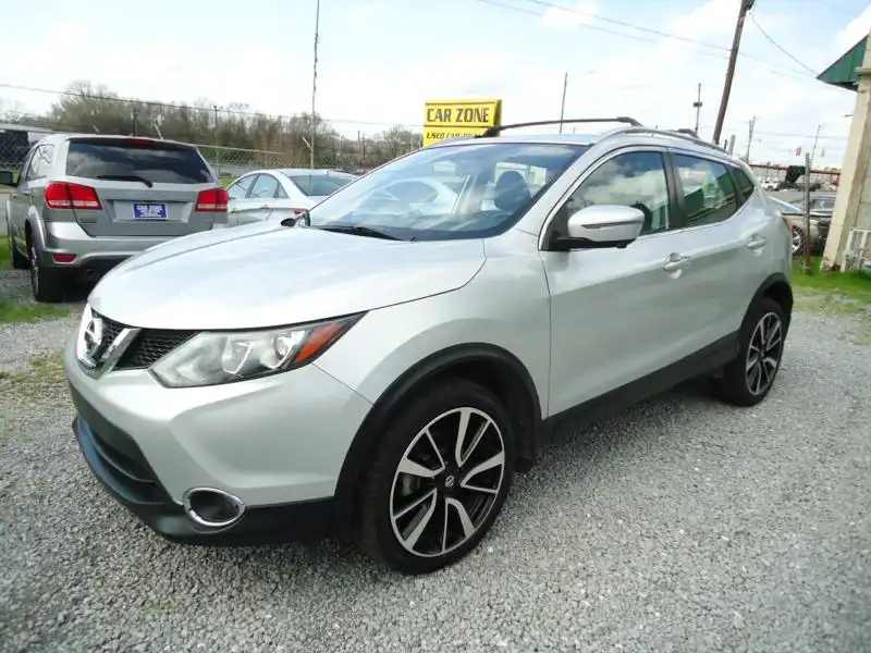 2017 Nissan Rogue Sport SL FWD's photo