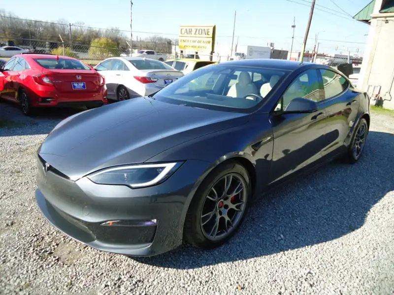 2023 Tesla Model S Plaid's photo