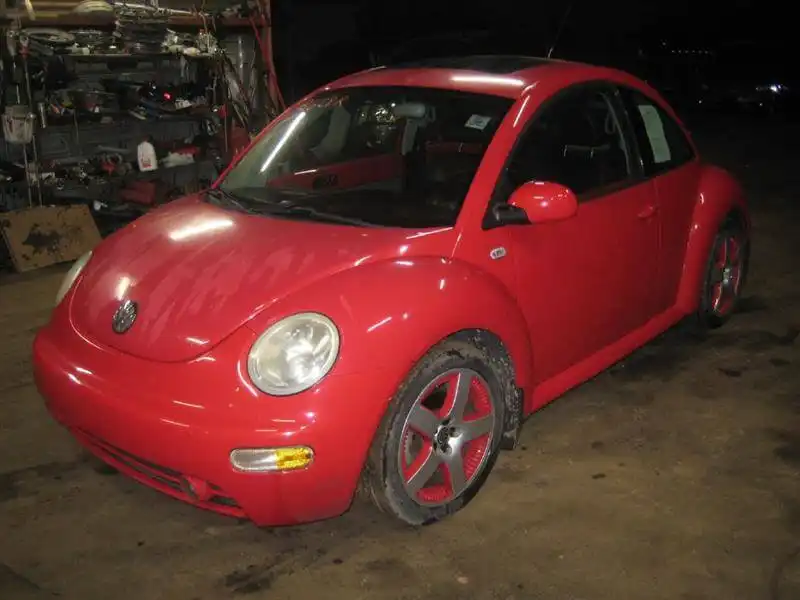 2001 Volkswagen Beetle Sport Edition's photo