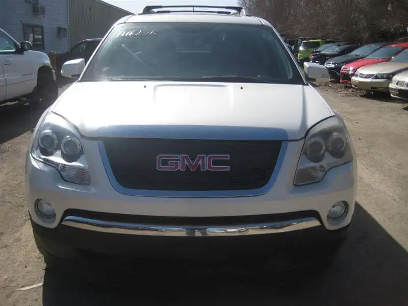 2010 GMC Acadia FWD SLT-2's photo