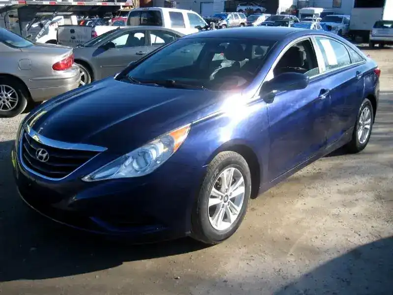 2012 Hyundai Sonata GLS I4 M/T's photo