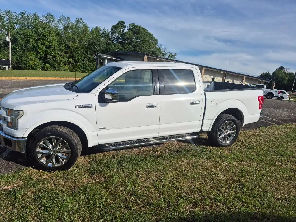 2016 Ford F-150 Lariat 4x4 SuperCrew 5-1/2 Box's photo