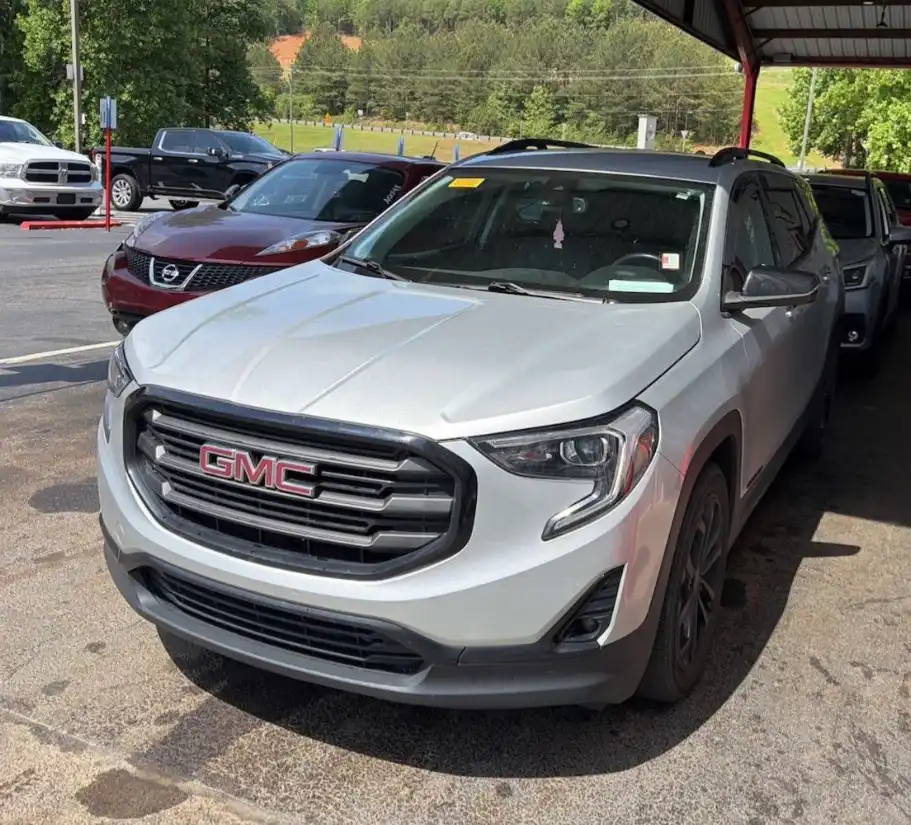 2021 GMC Terrain SLT FWD's photo