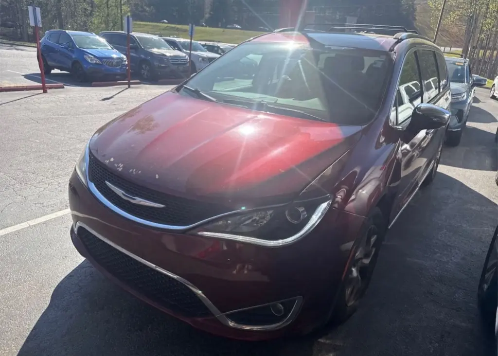 Vehicle Image 2