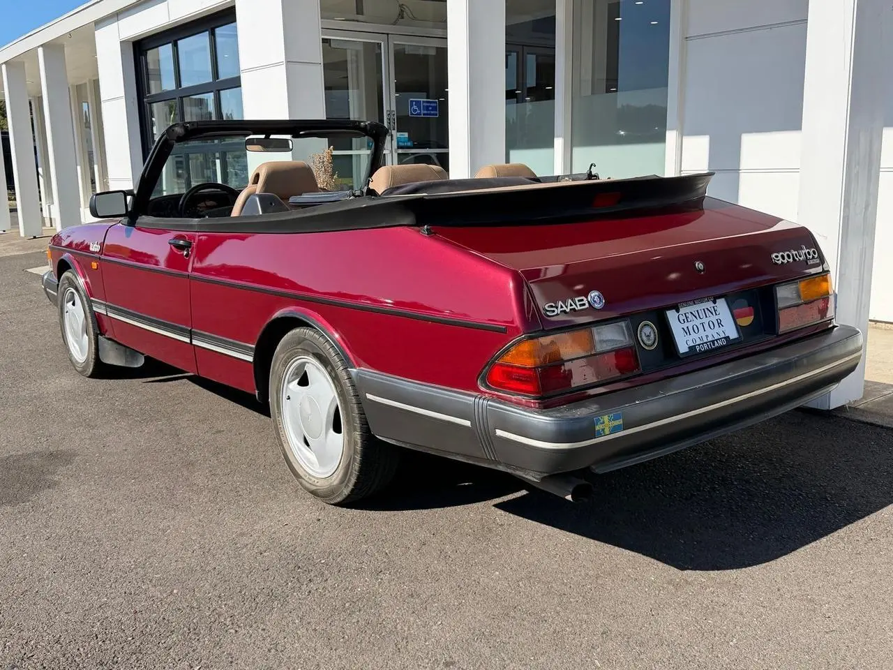 1993 Saab 900 undefined photo 3