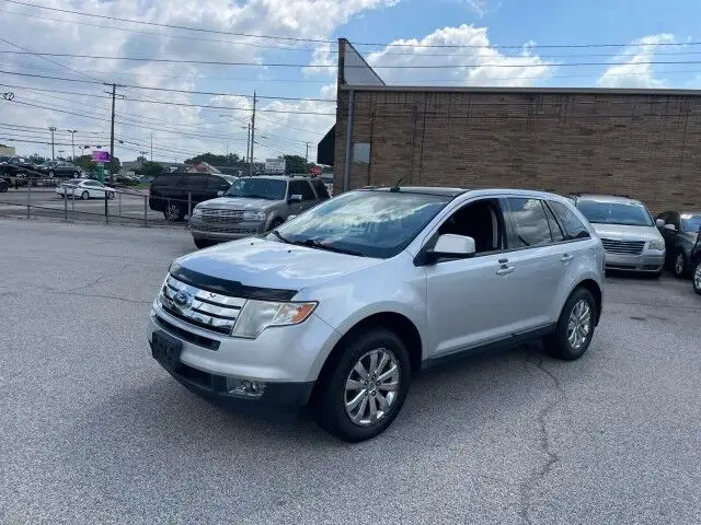 2010 Ford Edge SEL photo 1