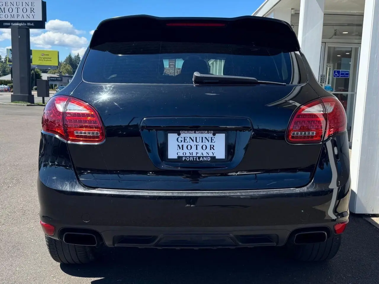 2011 Porsche Cayenne Tiptronic photo 4