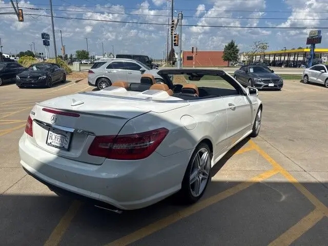 2012 Mercedes-Benz E-Class E550 photo 5
