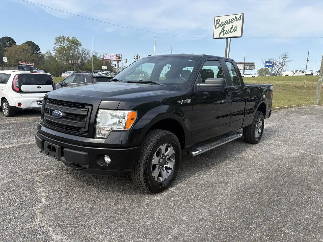 2013 Ford F-150 STX 4x4 SuperCab 145-in's photo