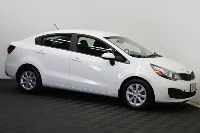 2013 Kia Rio LX AT's photo