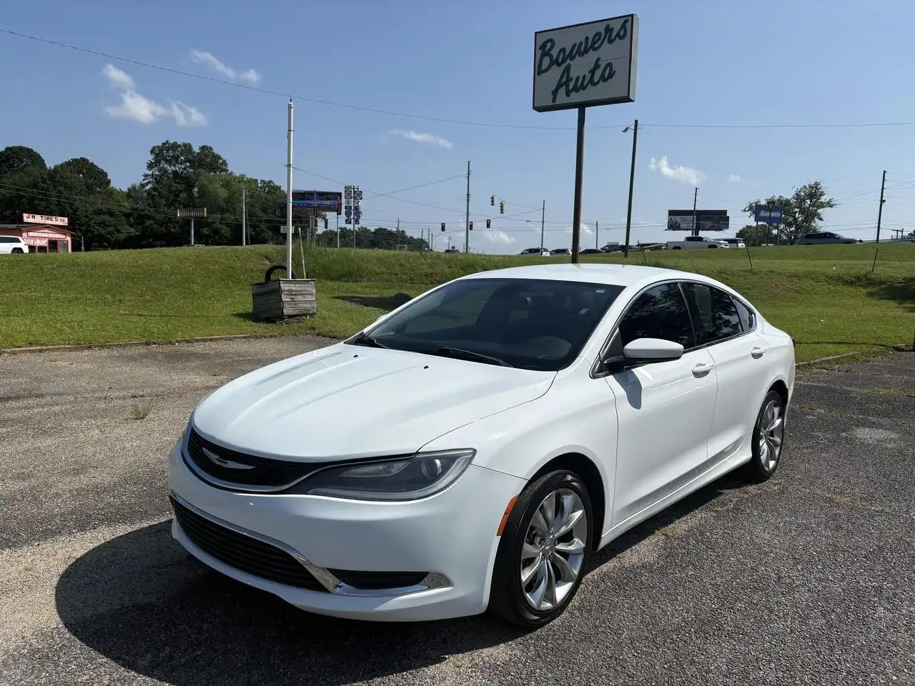 2015 Chrysler 200 Limited's photo