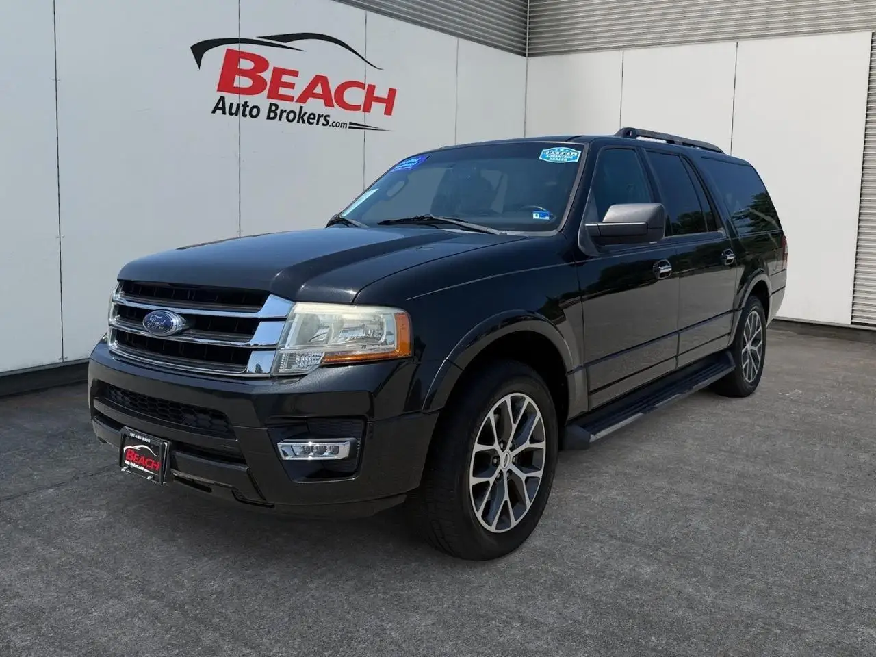 2015 Ford Expedition XLT EL photo 1