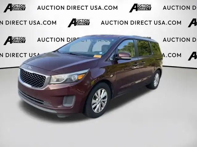 2015 Kia Sedona LX's photo