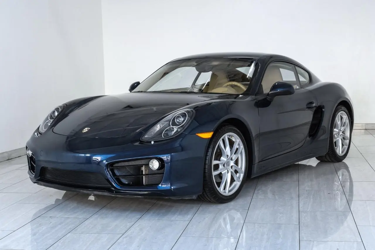 2015 Porsche Cayman Base photo 4