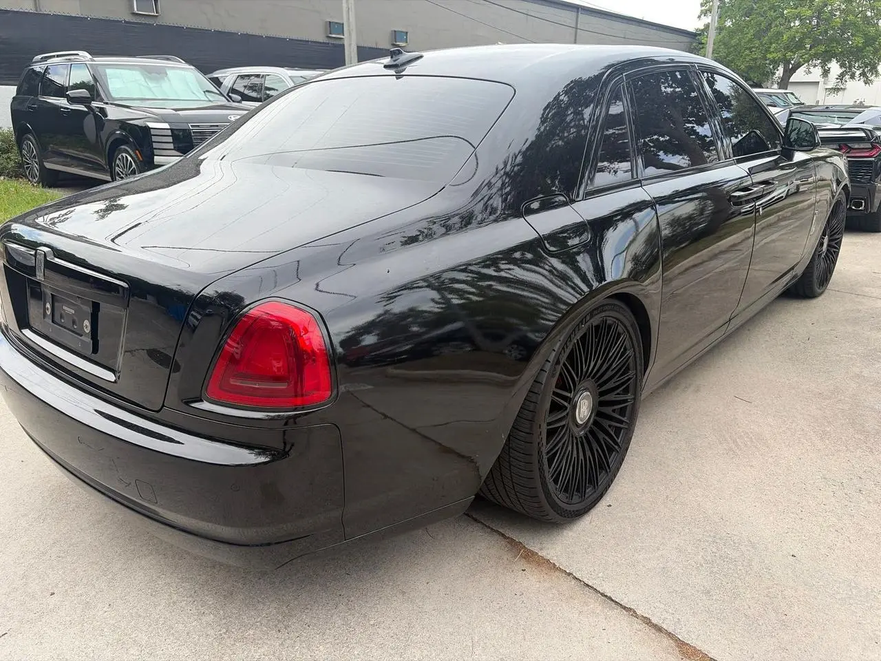 2015 Rolls-Royce Ghost Ghost photo 3