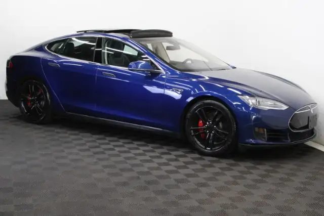 2015 Tesla Model S 70D photo 1