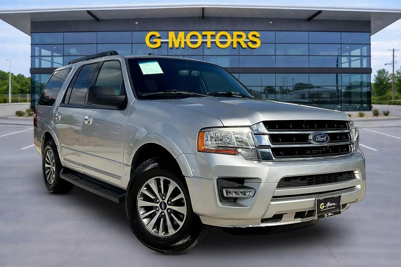 2016 Ford Expedition XLT photo 3