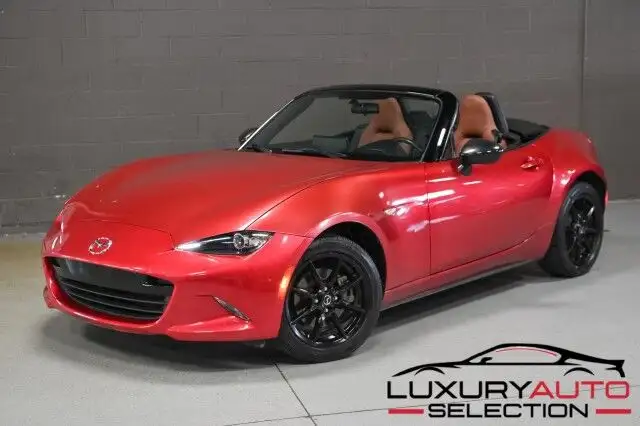2016 Mazda MX-5 Miata Sport's photo