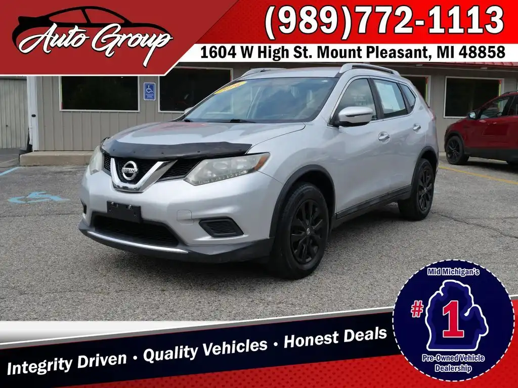 2016 Nissan Rogue SV AWD's photo