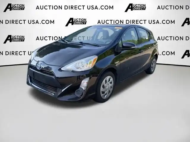 2016 Toyota Prius c One's photo