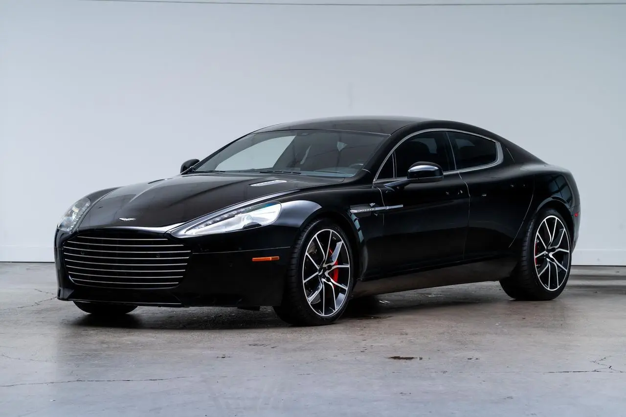 2017 Aston Martin Rapide S photo 4