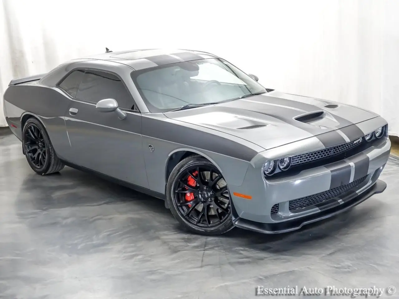 2017 Dodge Challenger SRT Hellcat photo 5
