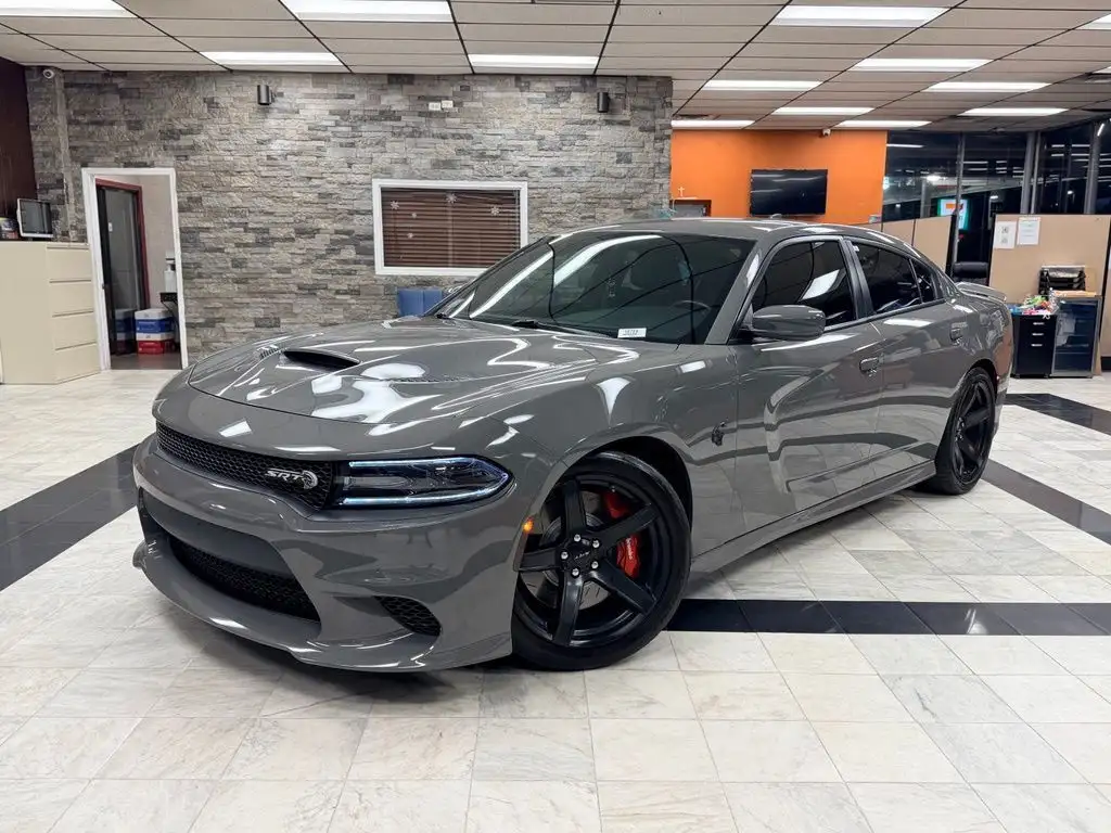 2017 Dodge Charger SRT Hellcat's photo