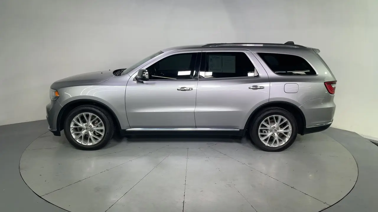 2017 Dodge Durango SXT RWD Plus photo 5