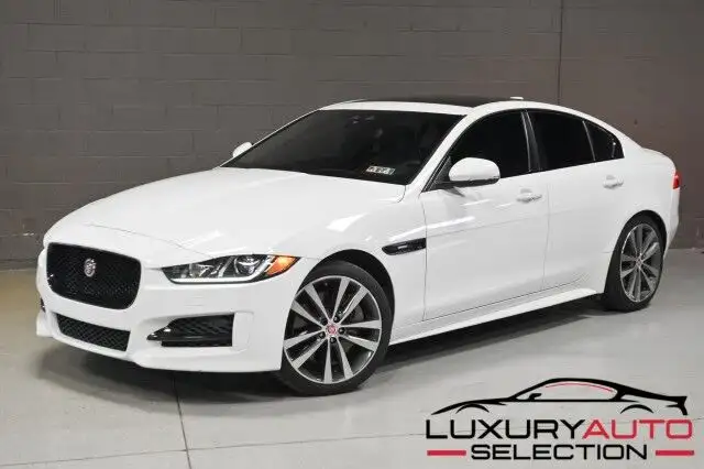 2017 Jaguar XE 35t R-Sport AWD's photo