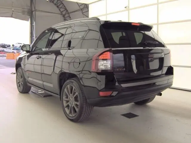 2017 Jeep Compass 75th Anniversary Edition 4WD photo 3