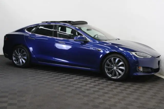2017 Tesla Model S 100D photo 3