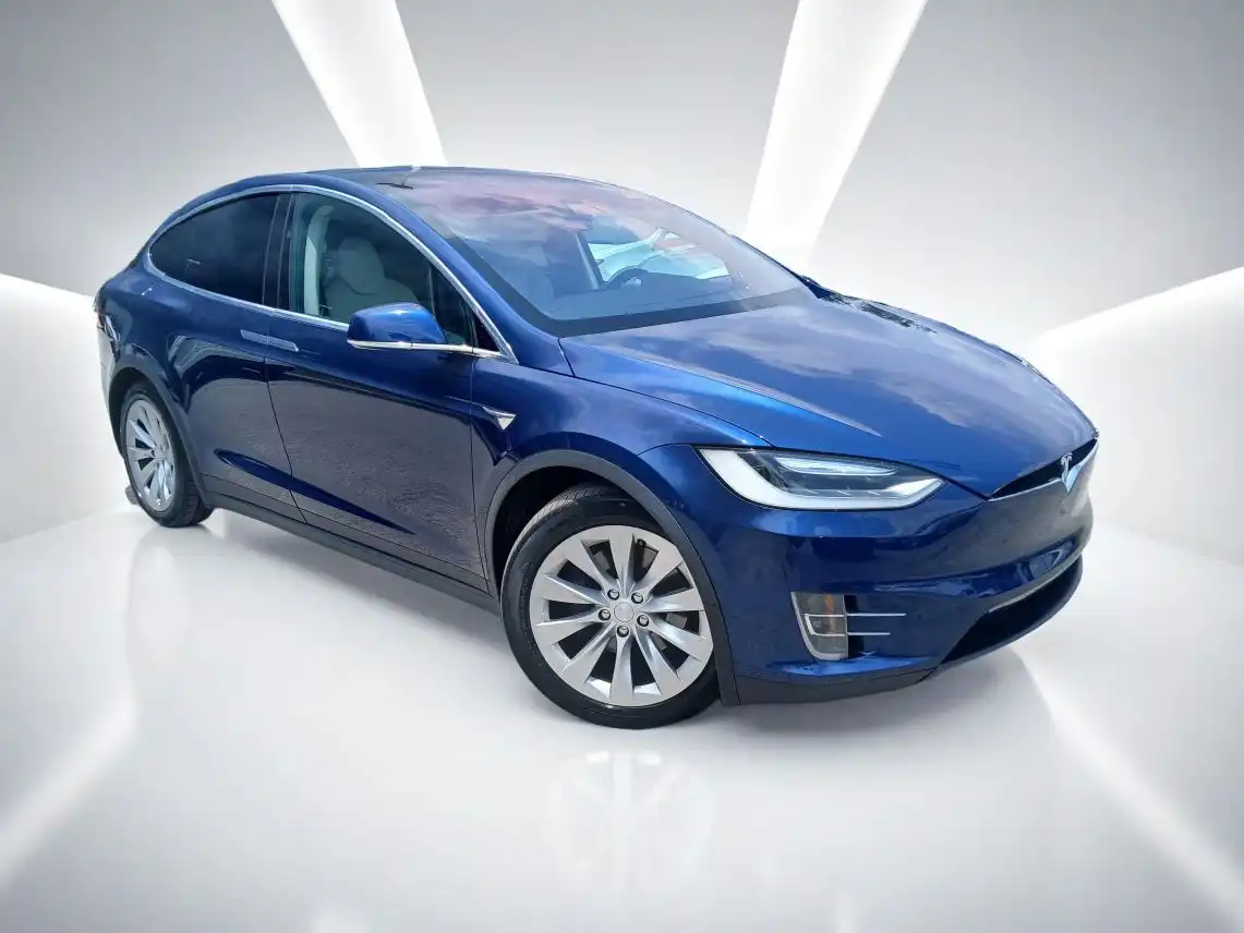 2017 Tesla Model X 100D's photo