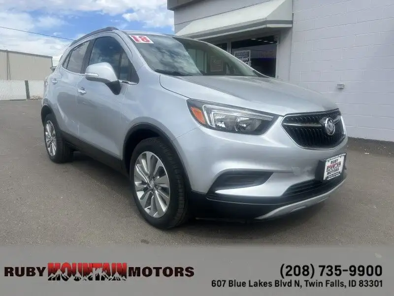 2018 Buick Encore Preferred's photo