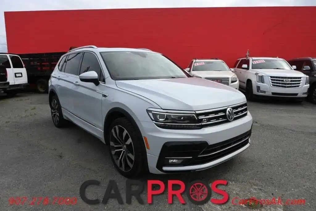 2018 Volkswagen Tiguan 2.0T SEL Premium 4Motion's photo