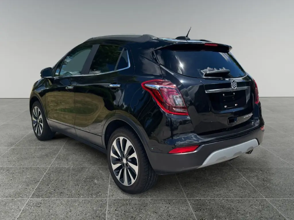 2019 Buick Encore Essence photo 3