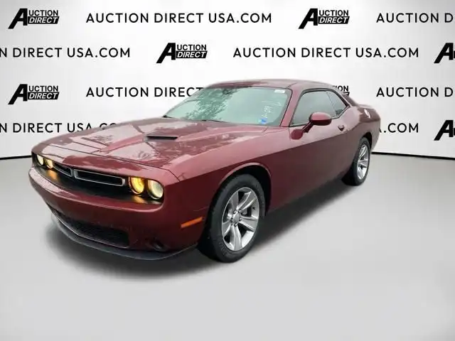 2019 Dodge Challenger SXT Auto's photo