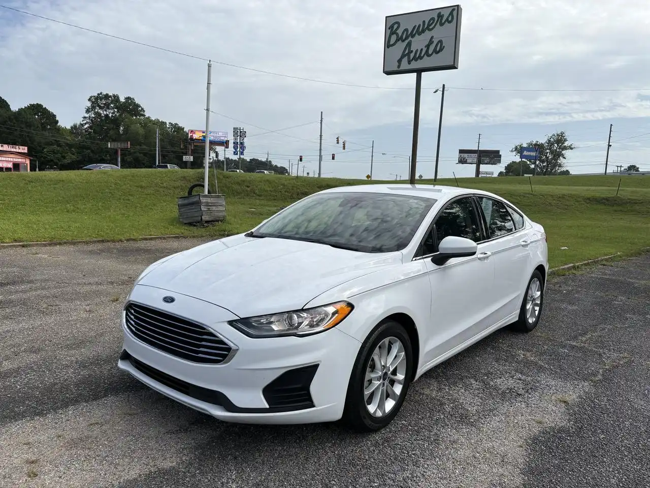 2019 Ford Fusion SE FWD's photo