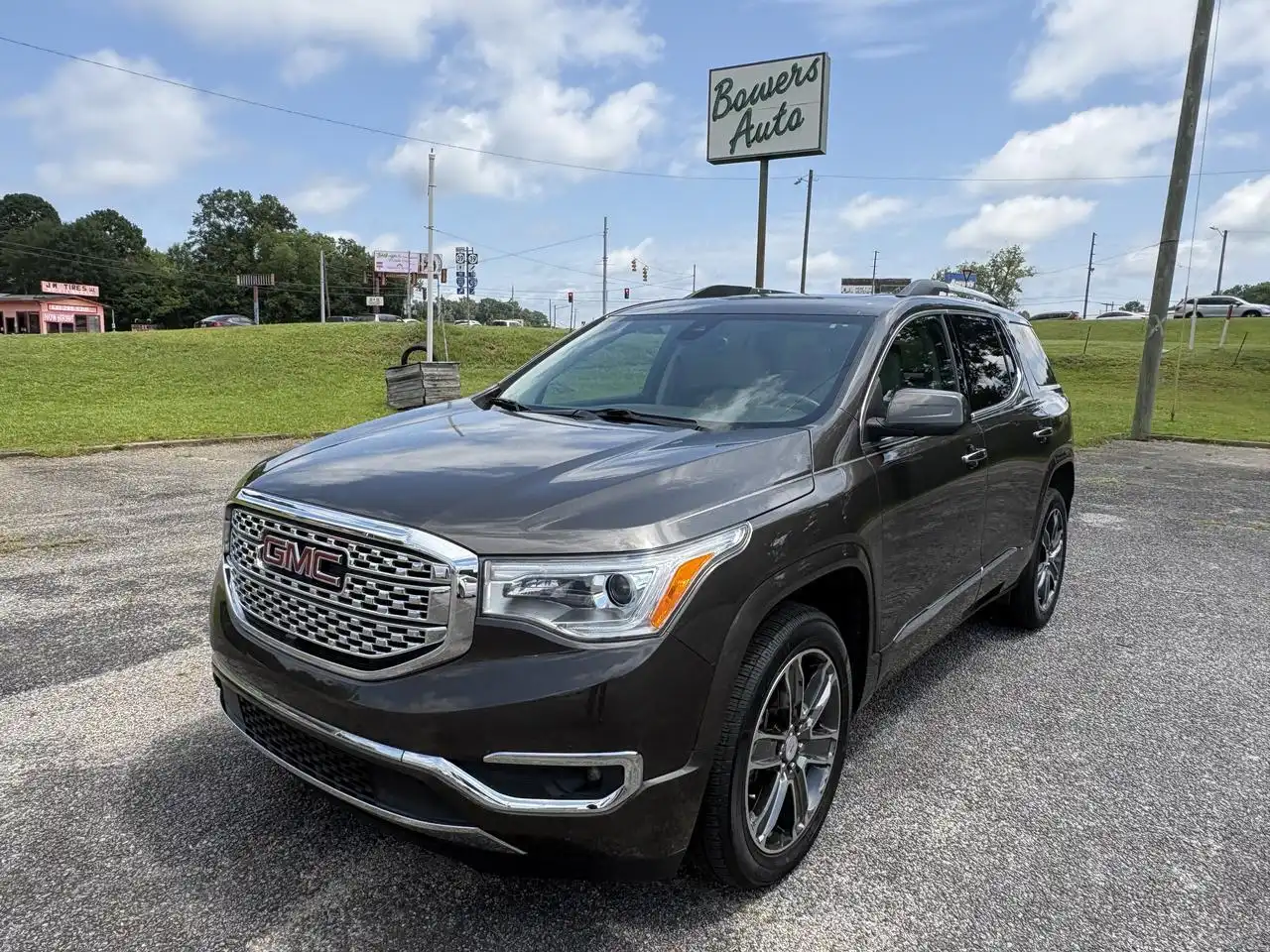 2019 GMC Acadia Denali FWD's photo