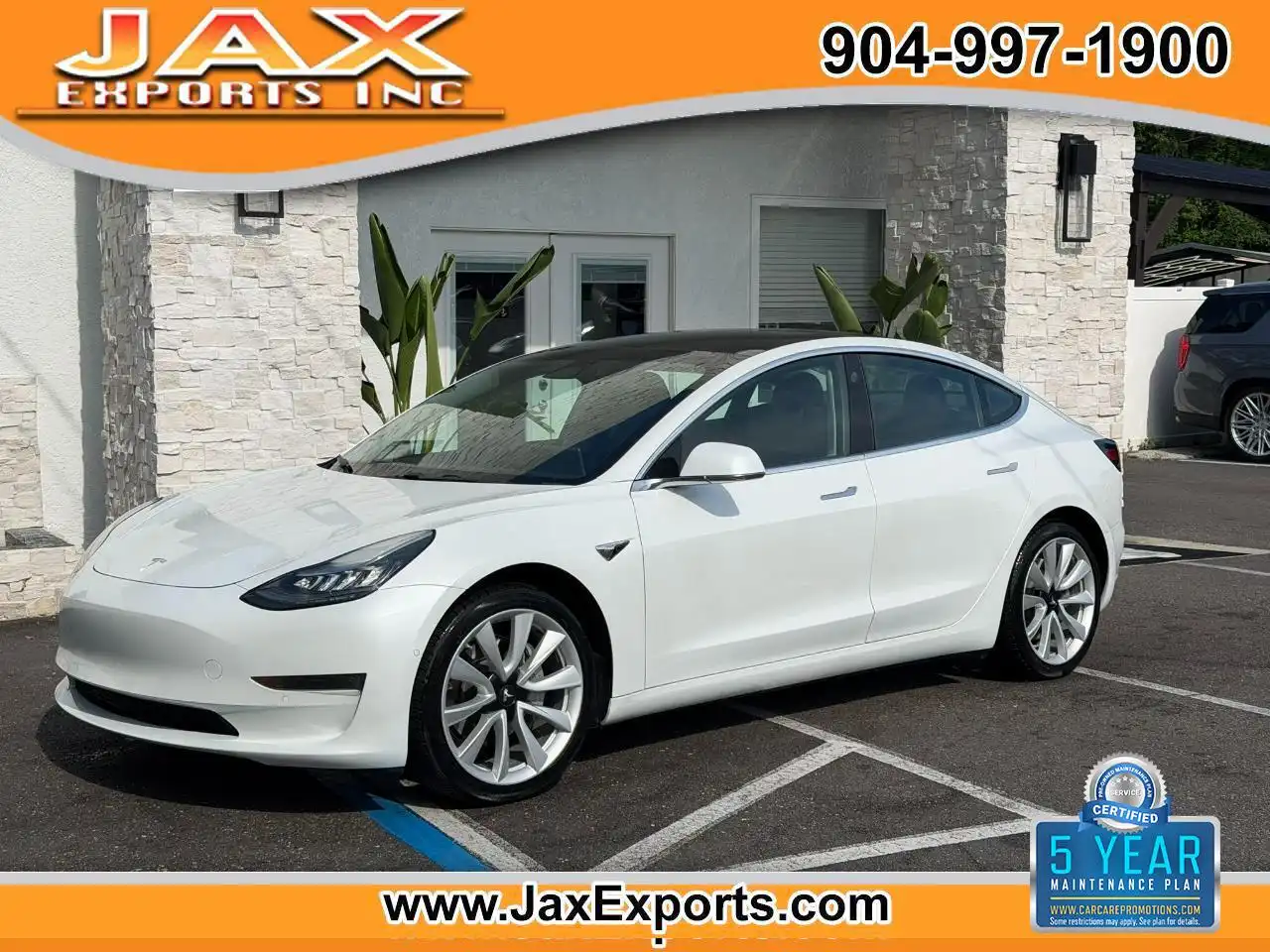 2019 Tesla Model 3 Rear-Wheel Drive Mid Range's photo