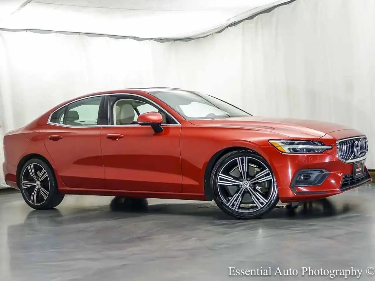 2019 Volvo S60 T6 Inscription AWD's photo
