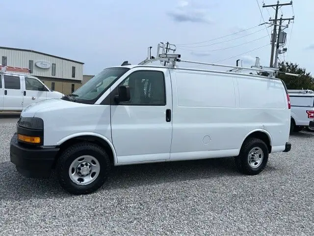2020 Chevrolet Express Work Van HD 2500 photo 1
