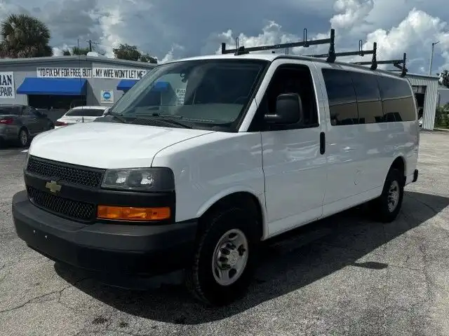 2020 Chevrolet Express LS 2500's photo