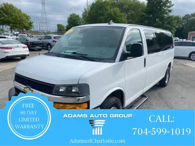 2020 Chevrolet Express 3500 LT Extended's photo