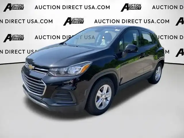 2020 Chevrolet Trax LS's photo