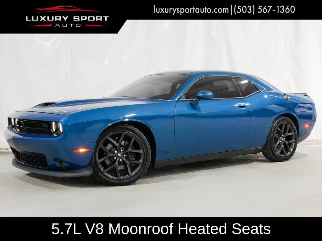 2020 Dodge Challenger R/T's photo