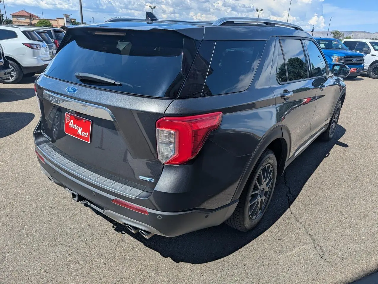 2020 Ford Explorer Platinum 4WD photo 5
