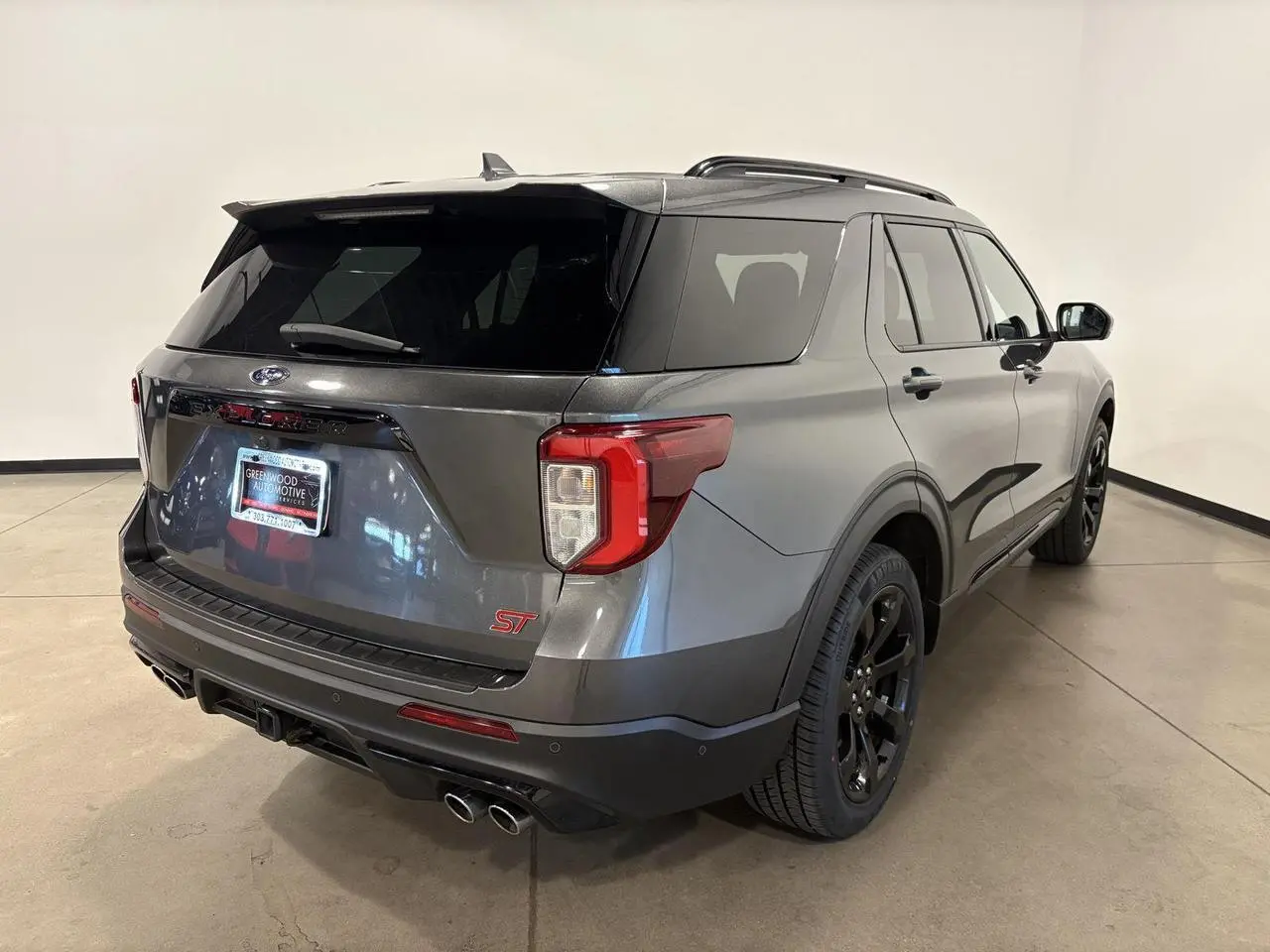 2020 Ford Explorer ST 4WD photo 3