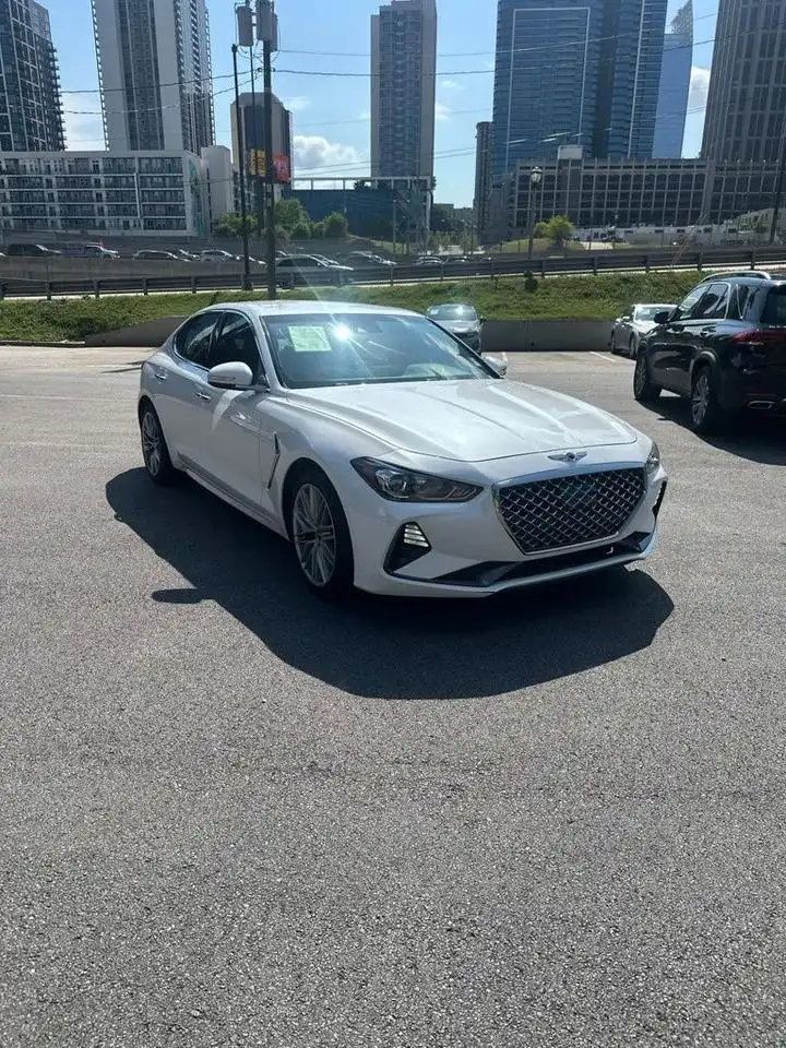 2020 Genesis G70 2.0T Standard's photo