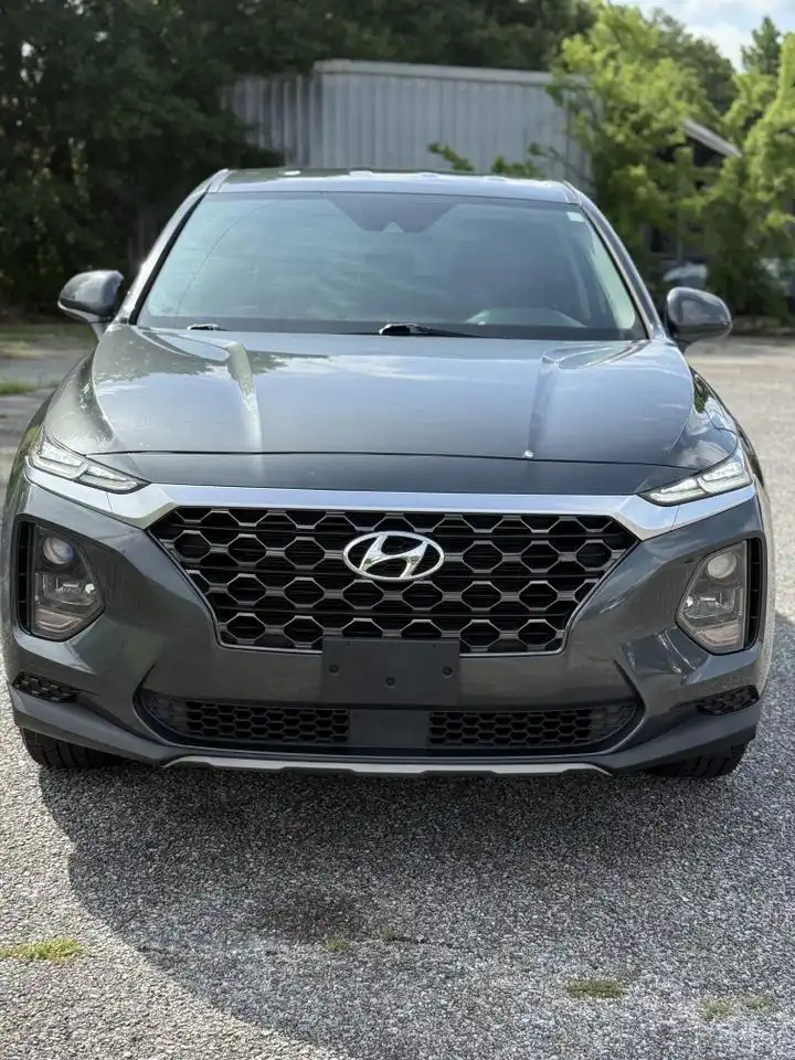 2020 Hyundai Santa Fe SE 2.4 AWD's photo